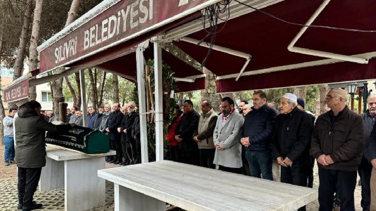 Usta oyuncu Hikmet Taşdemir son yolculuğuna uğurlandı 2