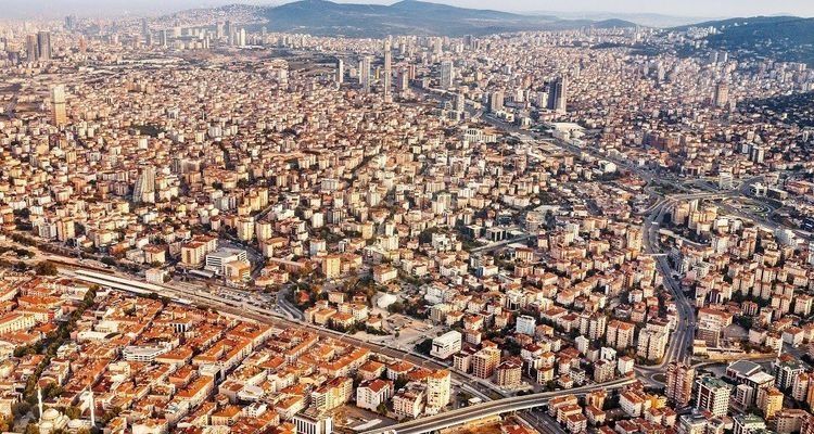 Deprem uzmanından İstanbul için korkutan uyarı: 100 bin bina yıkılacak 3