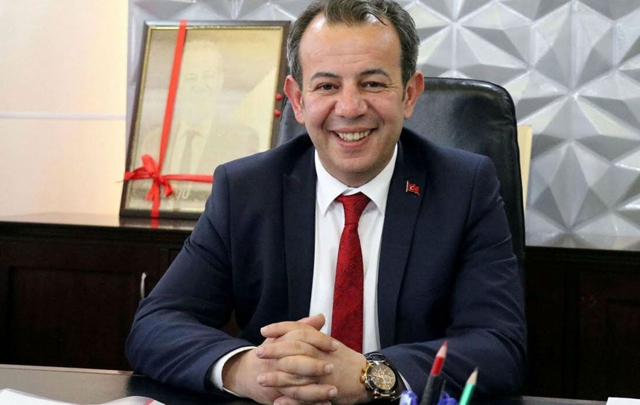 Tanju Özcan'dan skandal 'Dilber' paylaşımı! Tepki yağdı... 1