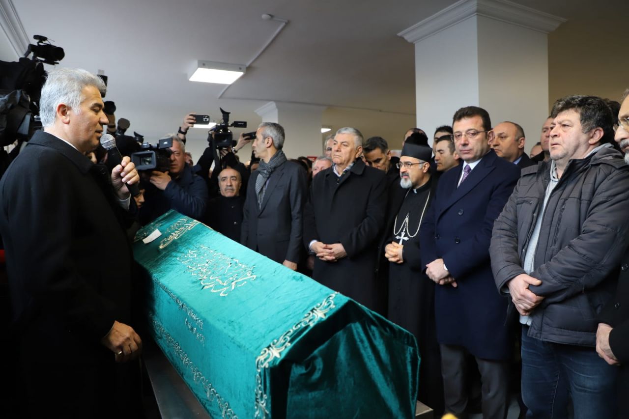 Kilisede saldırıya uğramıştı... Tuncer Murat Cihan gözyaşları ile toprağa verildi! 1