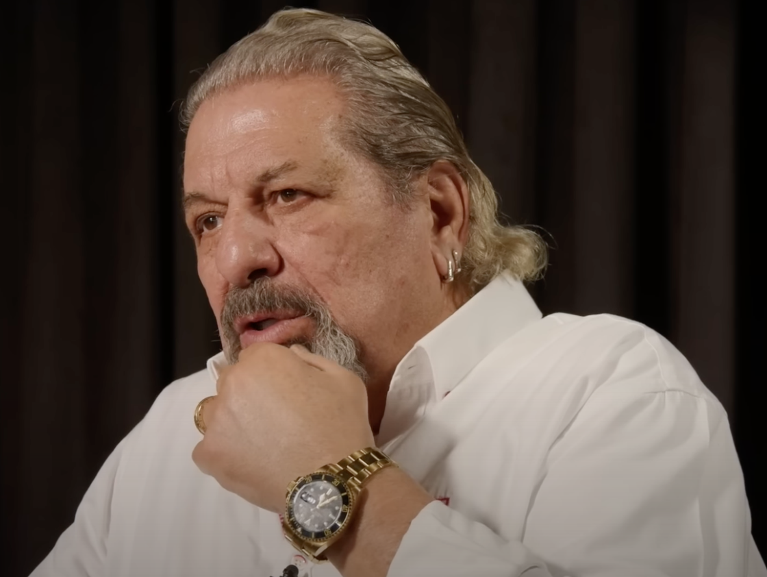 Açtı ağzını yumdu gözünü: “Hasan Arat neden hala çıkıp konuşmuyor aklım almıyor! Kulübün ortasına pisliği bırakıp kaçtılar! Beşiktaş’ı batırdılar, iflas ettirdiler” 2