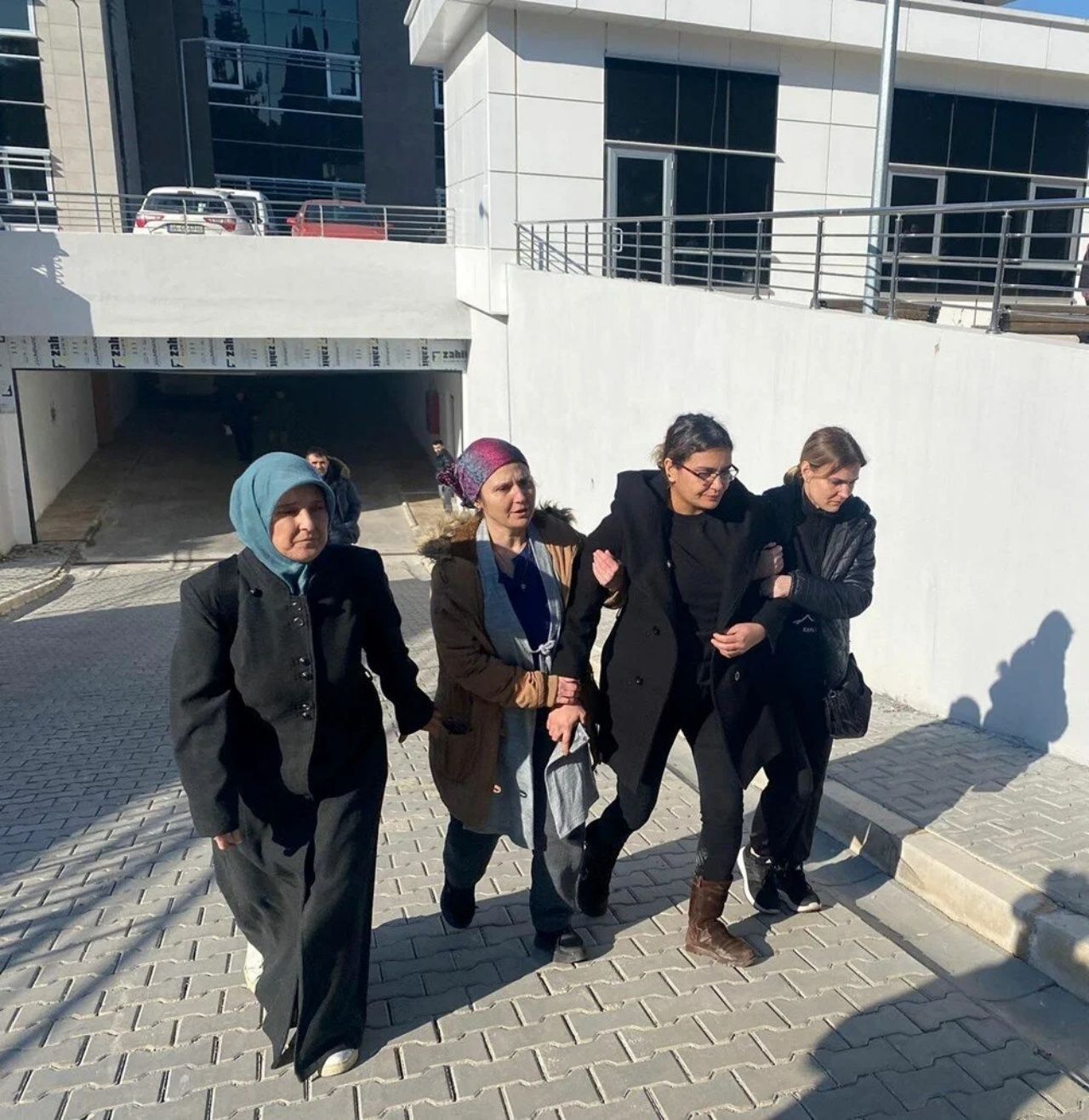 İzmir'deki taksici cinayetinde kan donduran detay! Katil, taksicinin kızını aramış 7