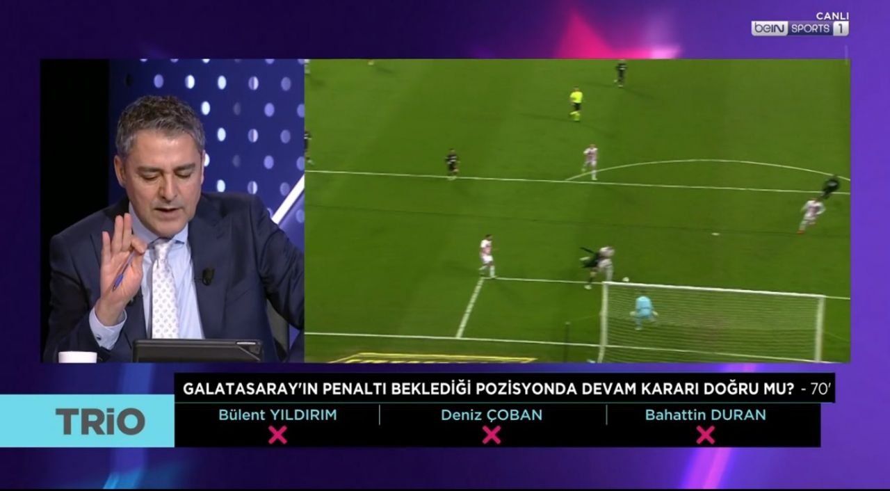 Sosyal medyayı ayağa kaldıran penaltı pozisyonu! Mauro Icardi düşürüldü, hakem devam dedi! Olay yorum: “Alper Gezeravcı uzaydan gördü, penaltı diye mesaj attı. Bizim hakemler sahada göremedi!” 7