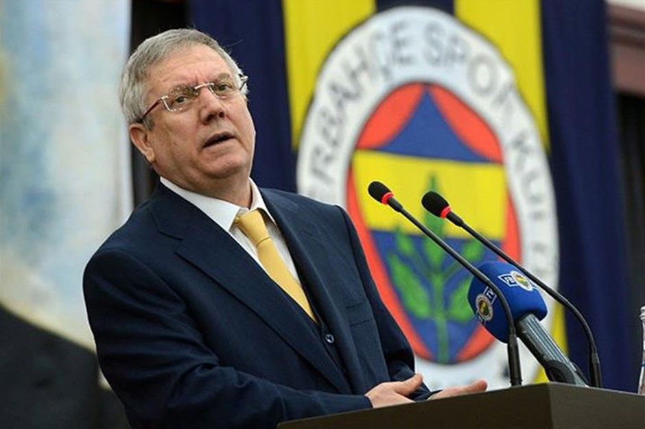 "Ali Koç kesinlikle başkanlığı bırakmayacak, zarf atıyor! Aziz Yıldırım'a yem atıyor. Korkunç bir başarısızlık var, bence devam etmemeli! Fenerbahçe'nin kurtulması gereken bir numaralı isim Uğur Dündar" 7