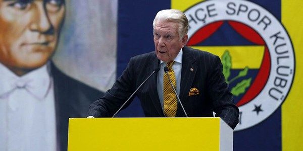 "Ali Koç kesinlikle başkanlığı bırakmayacak, zarf atıyor! Aziz Yıldırım'a yem atıyor. Korkunç bir başarısızlık var, bence devam etmemeli! Fenerbahçe'nin kurtulması gereken bir numaralı isim Uğur Dündar" 10
