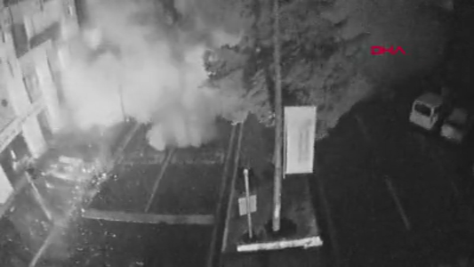 Kahramanmaraş'ta deprem anına ait yeni görüntüler ortaya çıktı! Saniyeler içinde böyle yıkıldı! İşte o anlar... 40