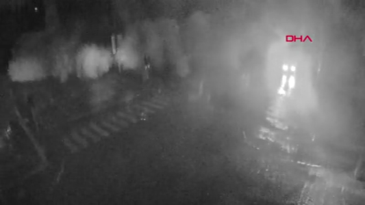 Kahramanmaraş'ta deprem anına ait yeni görüntüler ortaya çıktı! Saniyeler içinde böyle yıkıldı! İşte o anlar... 44