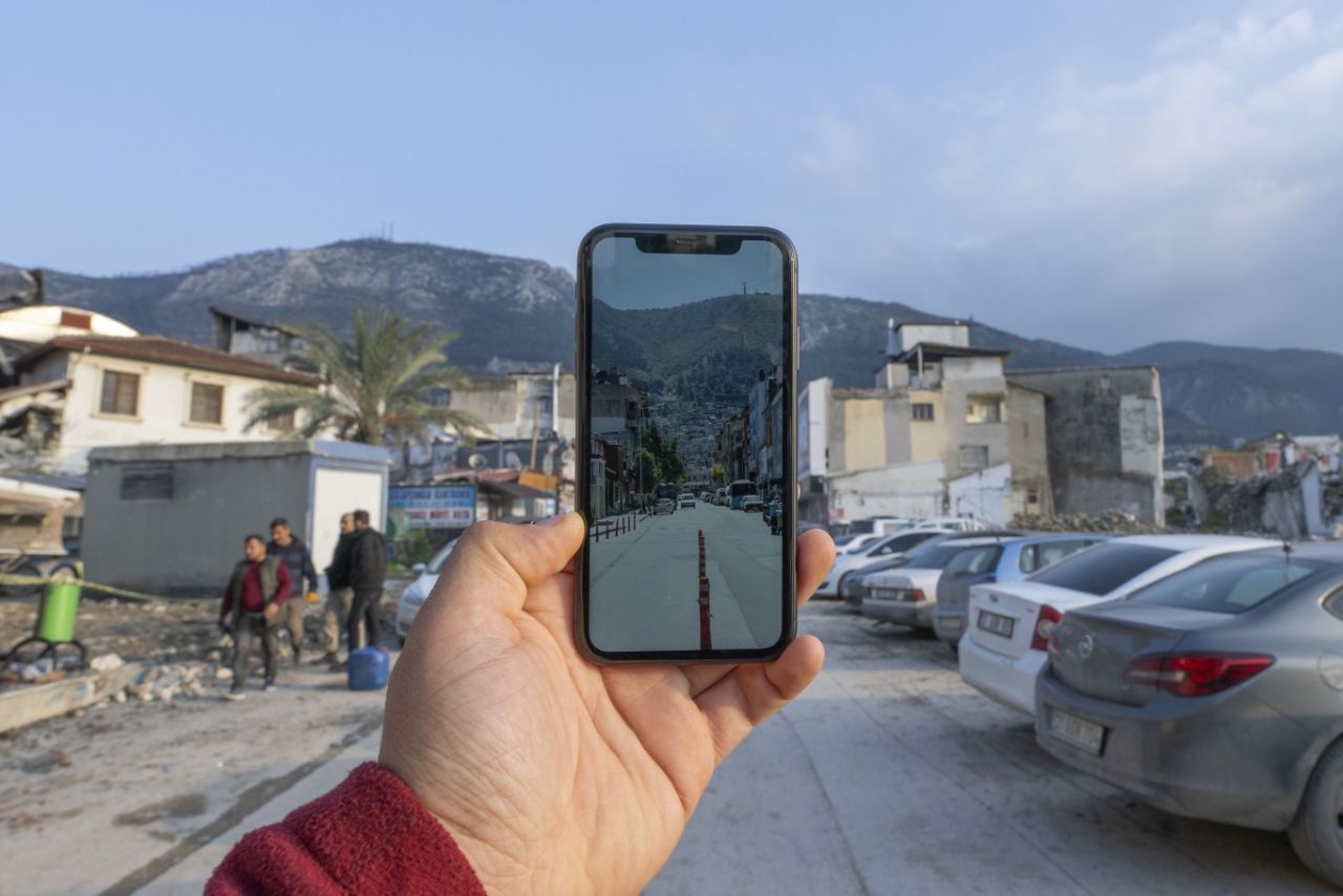 'Asrın Felaketi'nin üzerinden 1 yıl geçti! Bazı şeyler artık sadece fotoğraflarda kaldı: İşte öncesi ve sonrası fotoğraflarla depremin tahribatı... 6