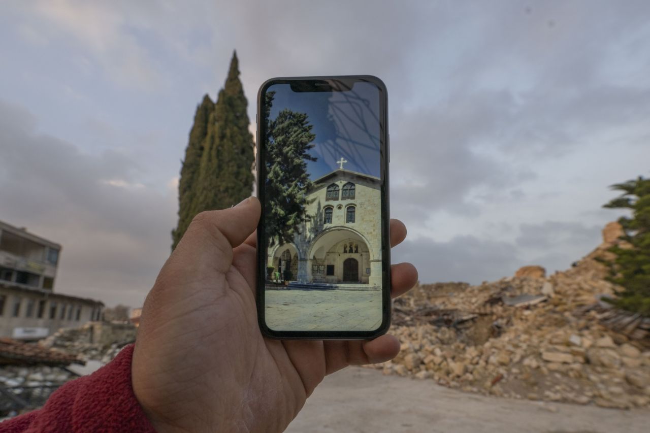 'Asrın Felaketi'nin üzerinden 1 yıl geçti! Bazı şeyler artık sadece fotoğraflarda kaldı: İşte öncesi ve sonrası fotoğraflarla depremin tahribatı... 9