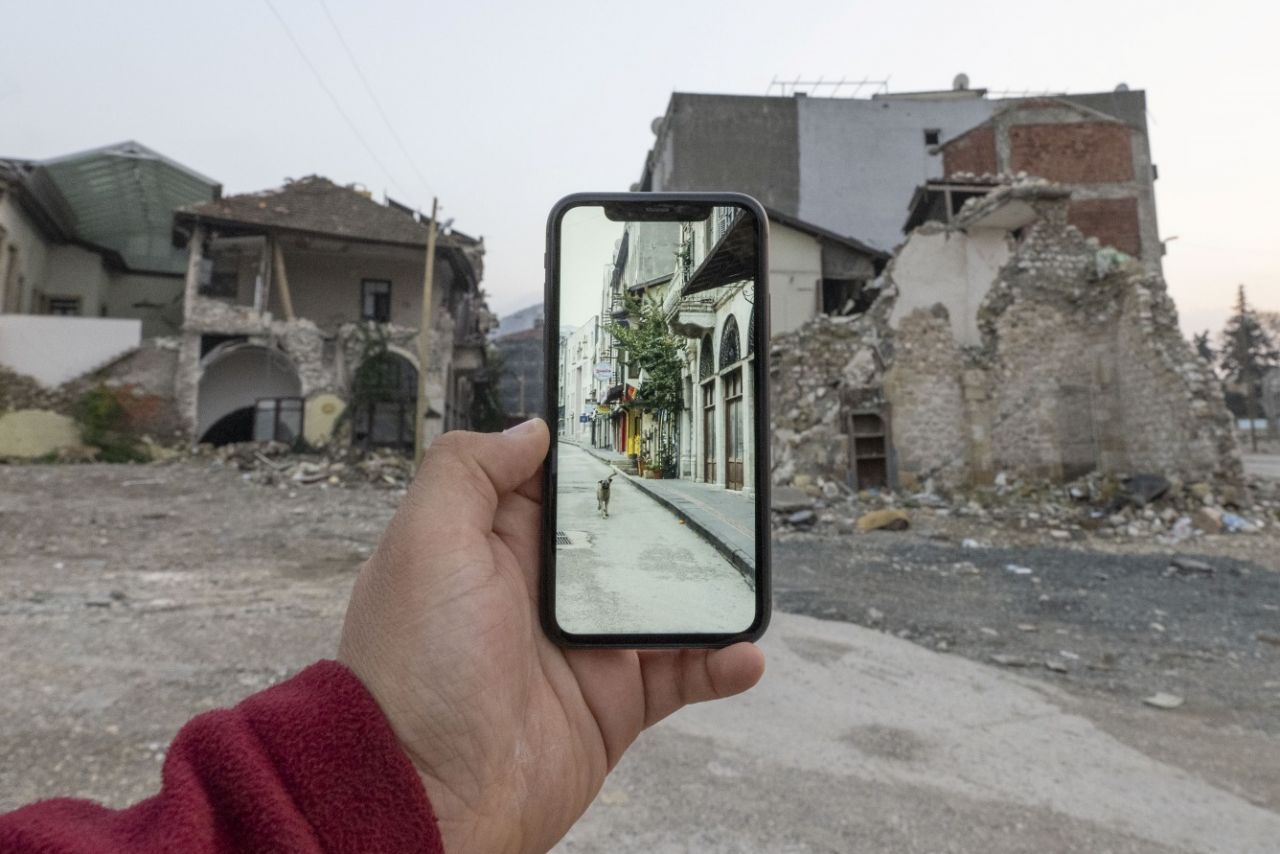 'Asrın Felaketi'nin üzerinden 1 yıl geçti! Bazı şeyler artık sadece fotoğraflarda kaldı: İşte öncesi ve sonrası fotoğraflarla depremin tahribatı... 13