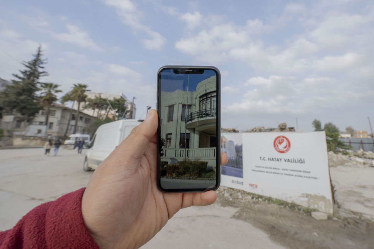 'Asrın Felaketi'nin üzerinden 1 yıl geçti! Bazı şeyler artık sadece fotoğraflarda kaldı: İşte öncesi ve sonrası fotoğraflarla depremin tahribatı... 4