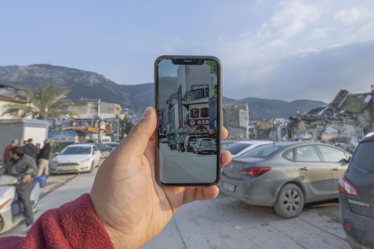 'Asrın Felaketi'nin üzerinden 1 yıl geçti! Bazı şeyler artık sadece fotoğraflarda kaldı: İşte öncesi ve sonrası fotoğraflarla depremin tahribatı... 5