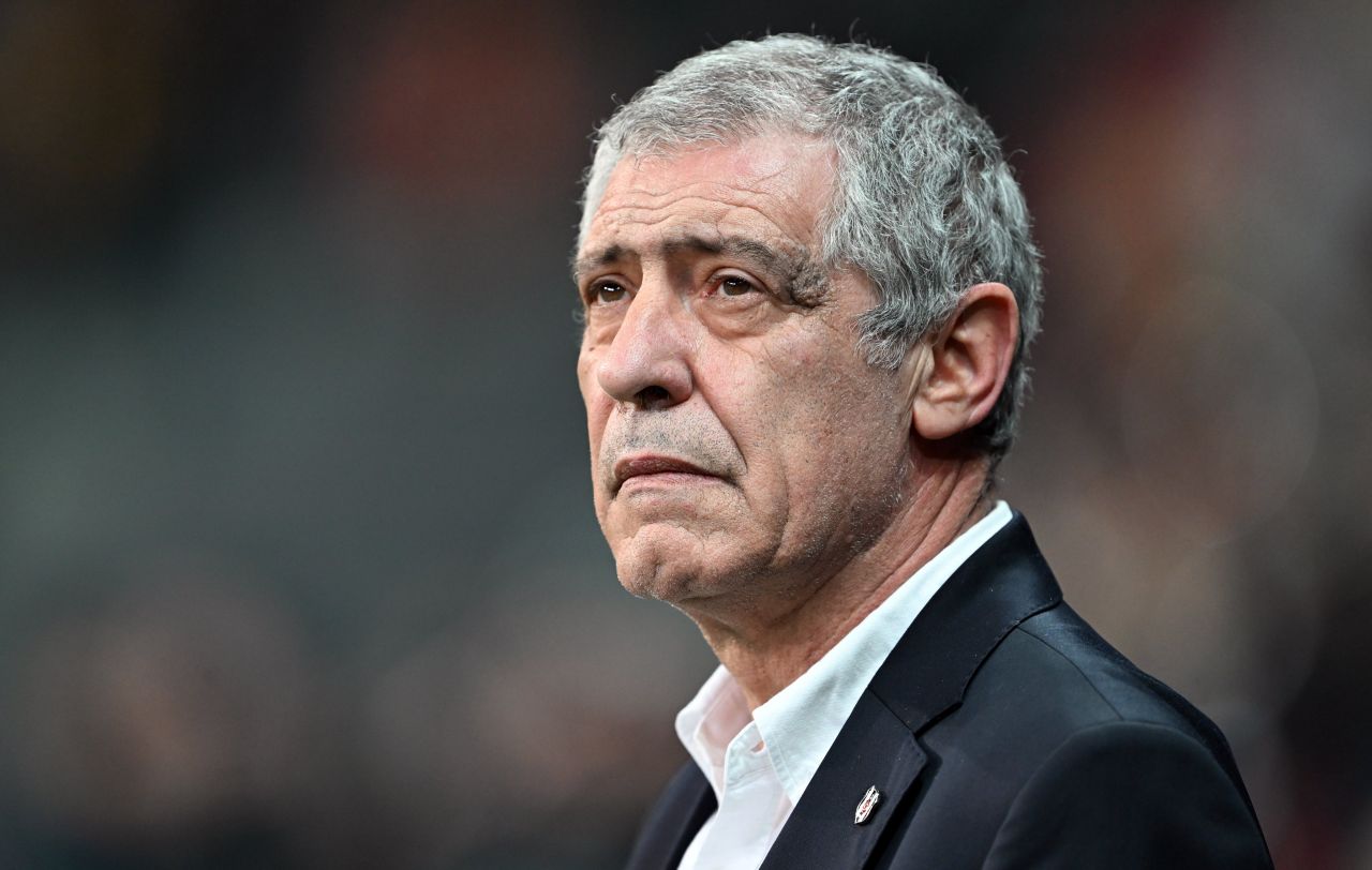 “Fernando Santos, Şenol Güneş’ten çok daha vizyonsuz ve başarısız bir teknik adam! Trabzonspor’u yendik coşkusunu yaşayan Beşiktaşlı varsa aklından şüphe ederim!” 4