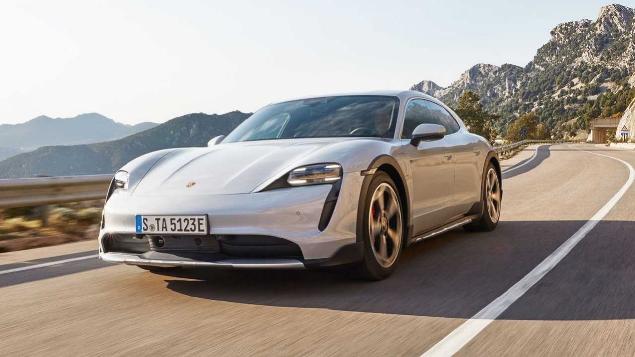 Bentley, Porsche, Mercedes! TMSF'den lüks araçları satışa çıkaracak 4