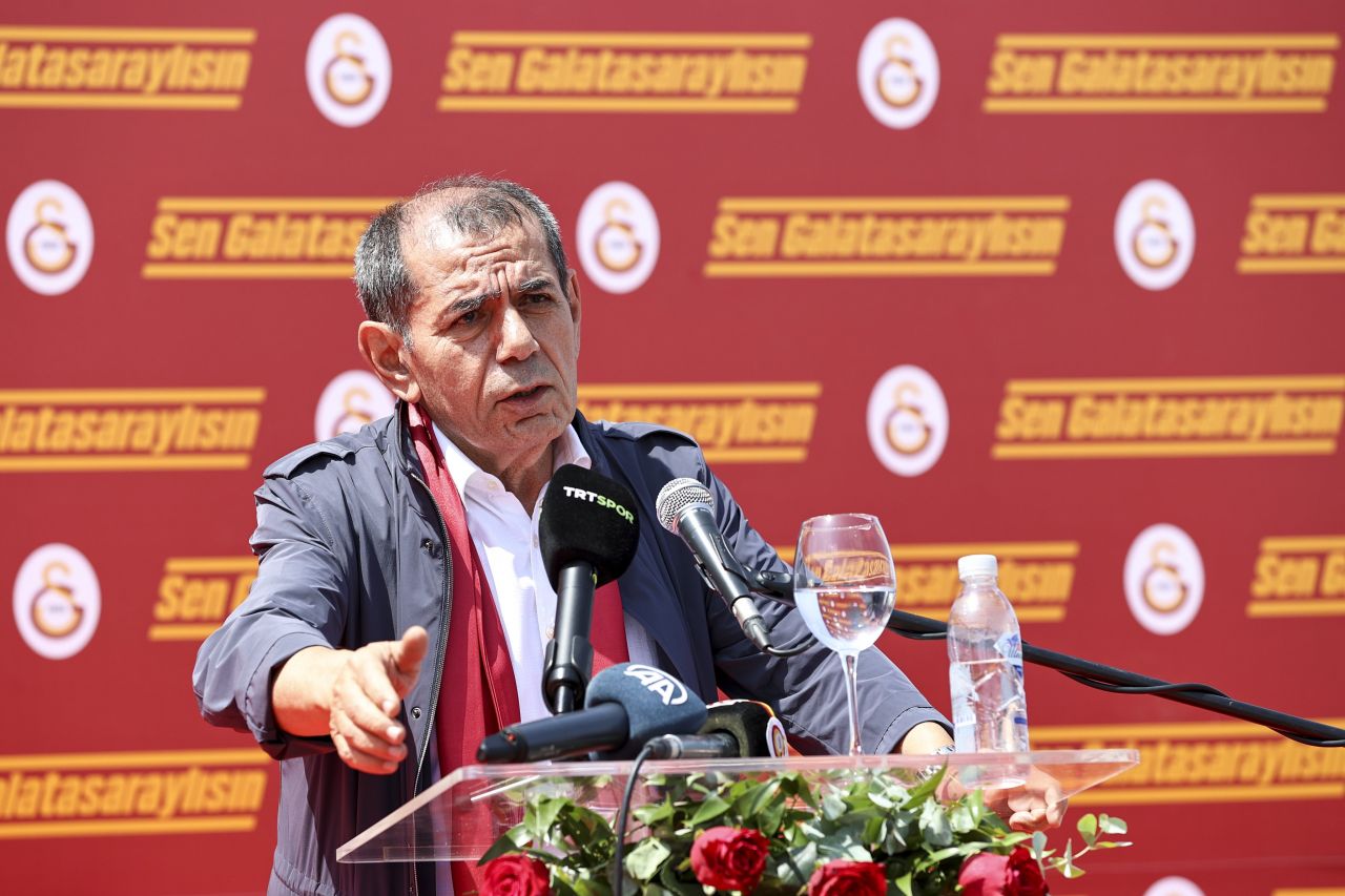 “Ali Koç’un psikolojik sorunları olduğunu düşünüyorum! Acilen tedavi edilmesi gerekiyor. Hep bir ağlama halinde. 10 yıl şampiyon olamamanın travmatik hali. Derhal istifa etmeli!” 19