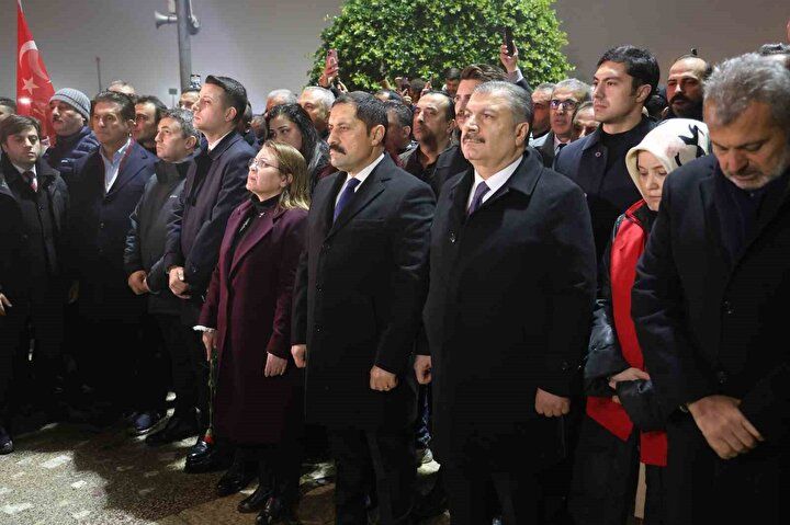 Büyük acının yıldönümü... Deprem bölgesindeki sessiz yürüyüşte gözyaşları sel oldu 7