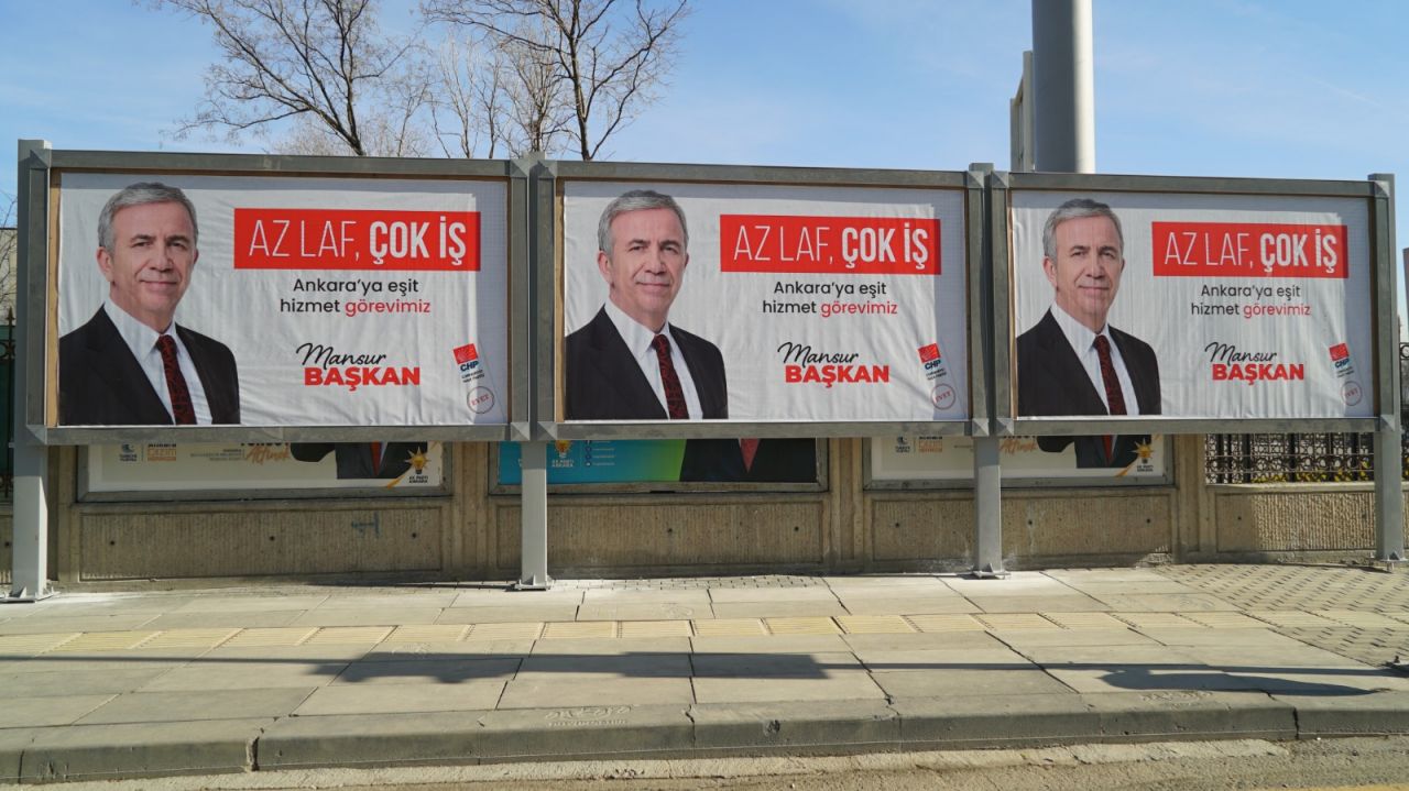 Sözde 'dürüst' seçim çalışması: Mansur Yavaş'tan Ankara'da Turgut Altınok'un pankartların engelleme! 10