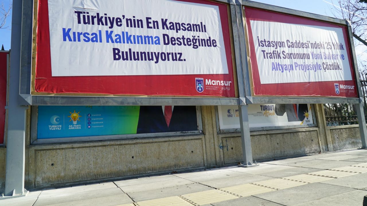 Sözde 'dürüst' seçim çalışması: Mansur Yavaş'tan Ankara'da Turgut Altınok'un pankartların engelleme! 9