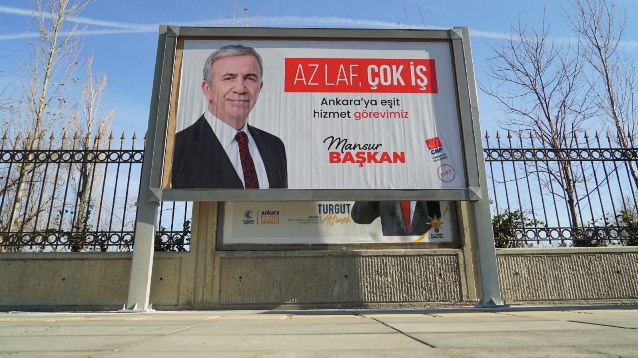 Sözde 'dürüst' seçim çalışması: Mansur Yavaş'tan Ankara'da Turgut Altınok'un pankartların engelleme! 3