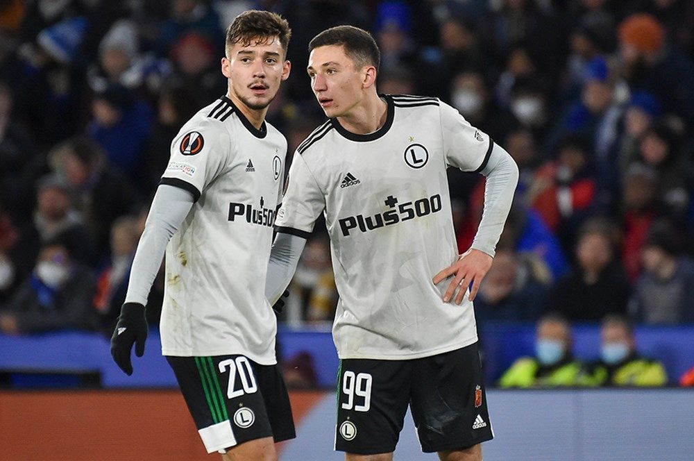 Beşiktaş kendi Sebastian Szymanski’sini buldu! Hasan Arat’tan transferin son gününde sezona damga vuracak transfer: Yıldız 10 numara resmi imzaları atmak için İstanbul’a geliyor… 2