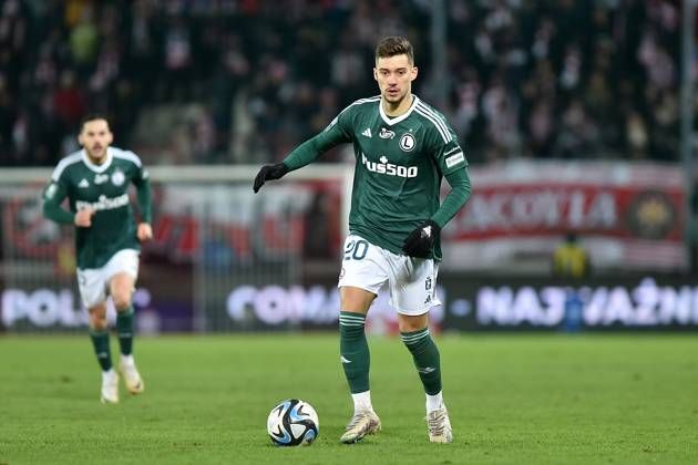 Beşiktaş kendi Sebastian Szymanski’sini buldu! Hasan Arat’tan transferin son gününde sezona damga vuracak transfer: Yıldız 10 numara resmi imzaları atmak için İstanbul’a geliyor… 4