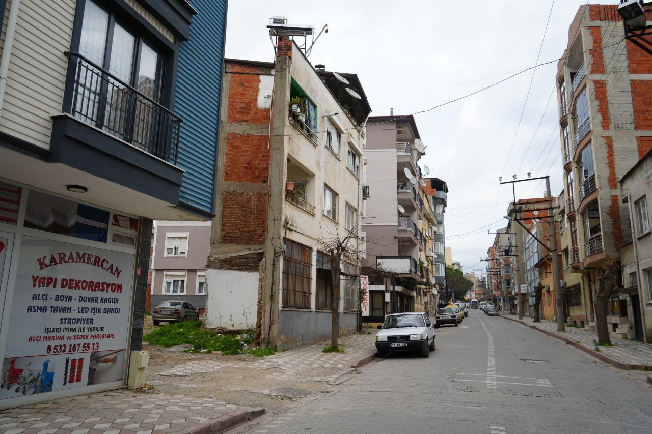 Balıkesir'deki iki boyutlu evi görenler bir daha bakıyor 2