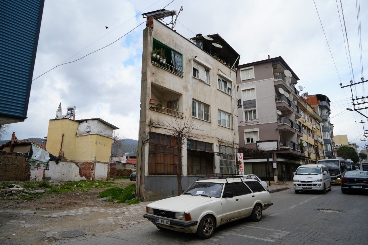 Balıkesir'deki iki boyutlu evi görenler bir daha bakıyor 4