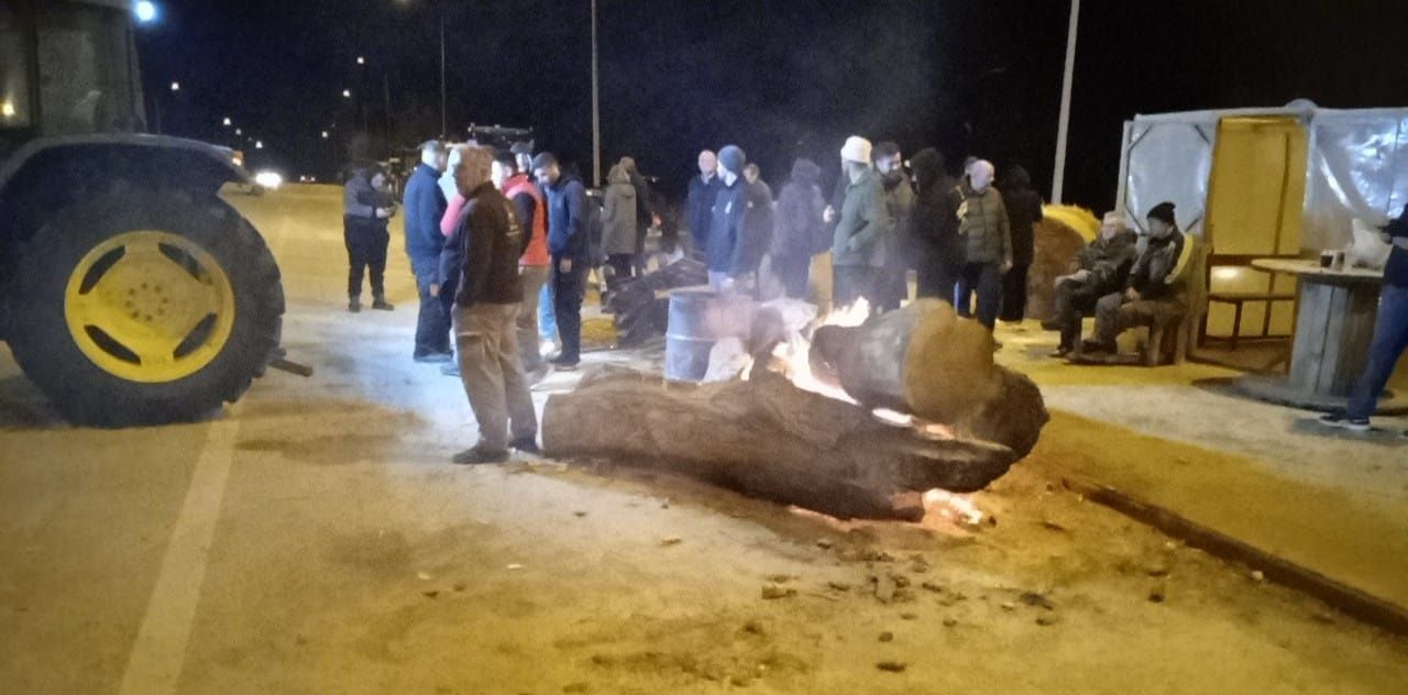 Türkiye sınırında Yunan çiftçilerden protesto 4