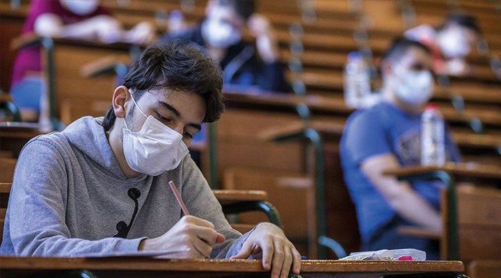 ÖSYM Başkanı duyurdu: Bu sene sınavlarda bir ilk yaşanacak! Soruları yapay zeka hazırlayacak... 3