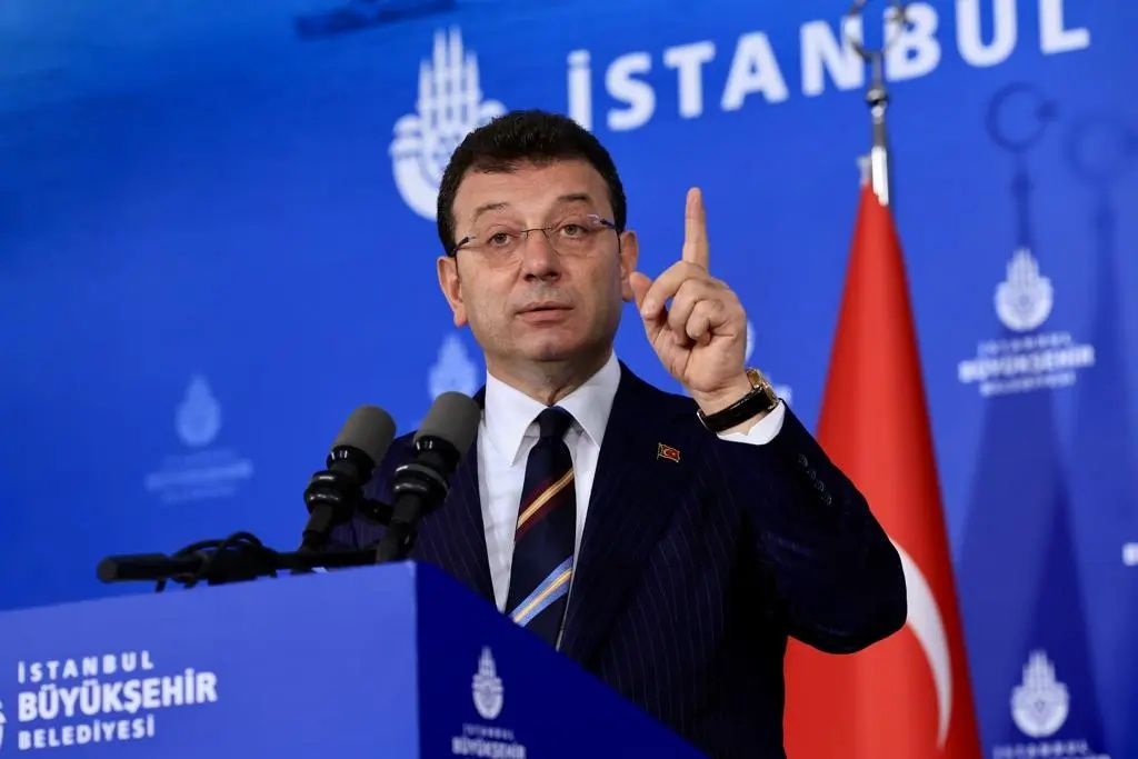 İstanbul için son anket sonucu... Murat Kurum anketlerde İmamoğlu'nun önüne geçti! 3