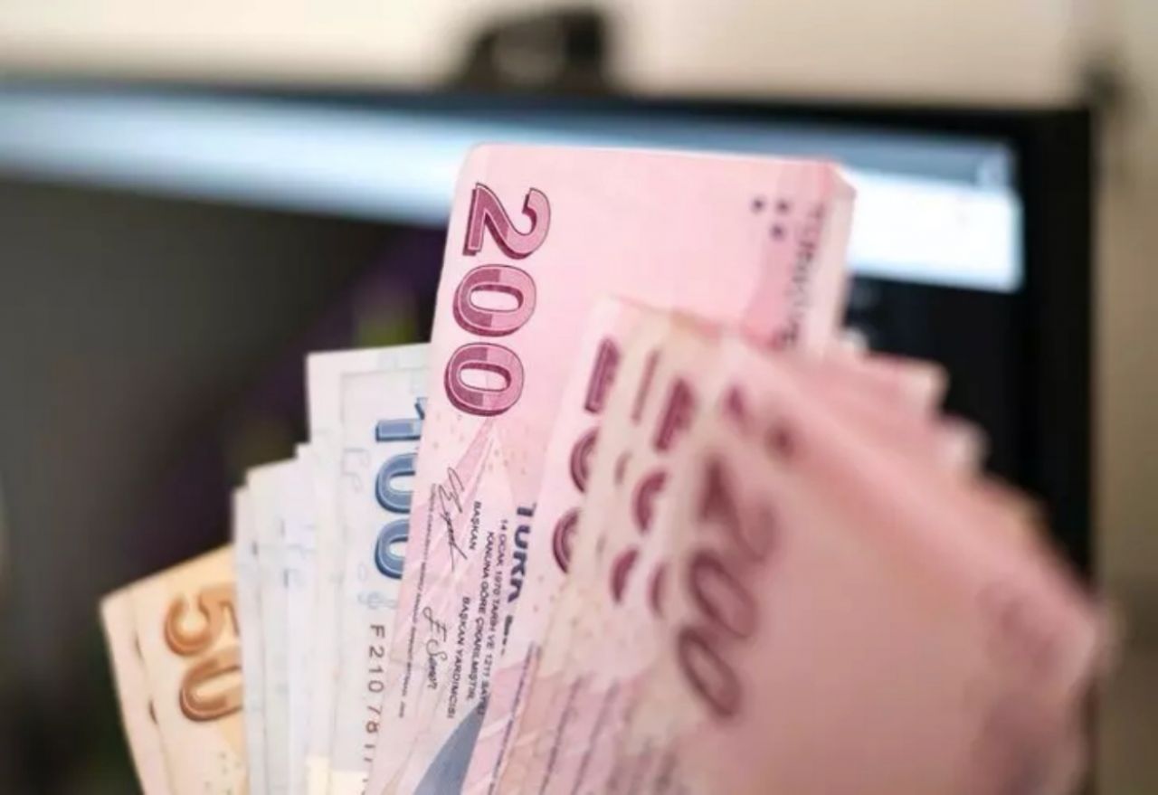 Emeklilerin bayram ikramiyeleri netleşiyor! İşte konuşulan rakamlar 3