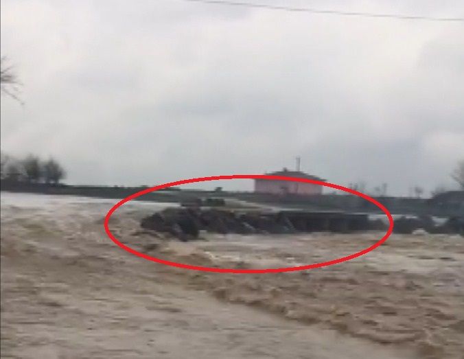 Şanlıurfa ve Diyarbakır'da sağanak hayatı felç etti! İşte son durum! 1
