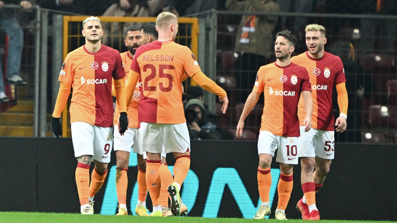 Çekya basını Galatasaray’ın galibiyetini manşetlere taşıdı! Taraftarlara hayran kaldılar: “Maçın başlamasıyla yaptığı ıslık ve tezahürat sağır edici bir kükremeye dönüştü” 5