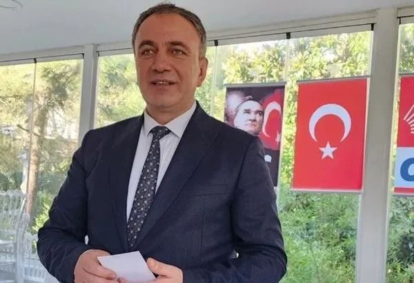 CHP ve DEM'den ortak karar iddiası! CHP Esenyurt adayını geri çekti! DEM yeni adaya sıcak bakıyor! 2