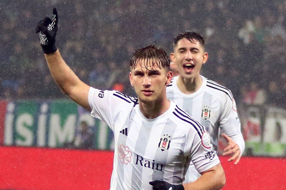 Hasan Arat çıldırdı! Hem Beşiktaş'ın hem de Süper Lig'in rekorunu kıracak bonservisi belirledi: Genç yıldız için yönetim 50 milyon euro istiyor 6