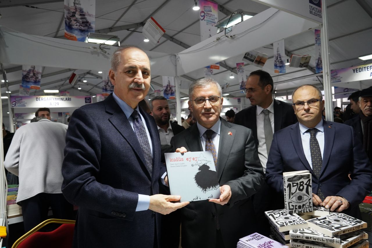 Bir İstanbul kültür klasiği! ''9. Üsküdar Kitap Fuarı'' başladı 16