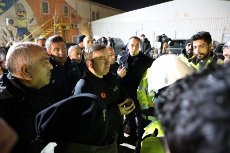 Erzincan İliç'teki maden sahasında tahliye başladı! Bakan Yerlikaya: Alanda 35 milyon metreküp toprak var! 4