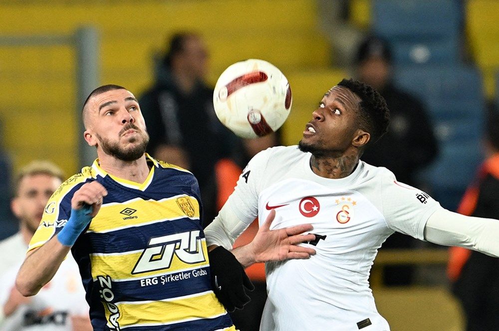 Rıdvan Dilmen'den Galatasaray hakkında çarpıcı sözler: Okan Buruk o kadar güveniyor ki.... Hakem Ali Şansalan bile rahatladı! 5