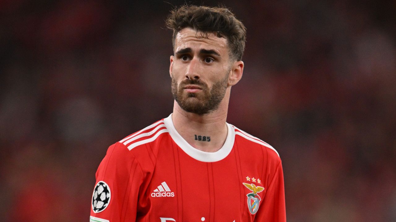 Fenerbahçe’den Galatasaray’a yeni sezonun ilk transfer çalımı! Ali Koç’tan Dursun Özbek’in uykularını kaçıracak transfer operasyonu: 18 milyon euroluk 10 numarayı rakibinin elinden kaptı, imzayı attırıyor… 8