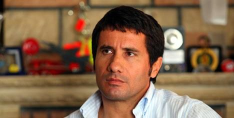 Erman Toroğlu isim vererek anlattı: "Hakemlikten sonra 3 tane kulüpte menajerlik yaptı bu adam. Hala devam ediyor gözlemciliğe" 9
