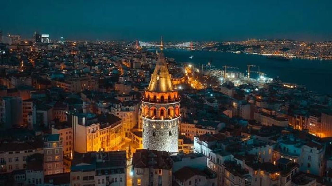 Galata Kulesi bir ay ziyarete kapatılıyor... 1