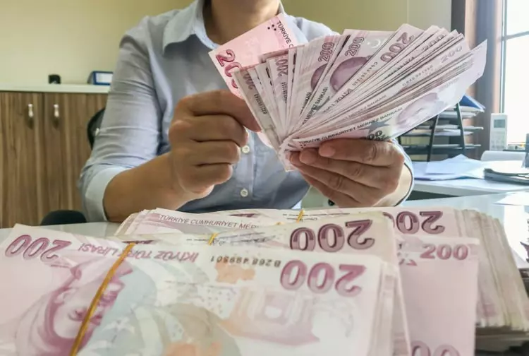 Milyonlar dört gözle bekliyordu! Çalışanların tazminatları hesaplandı: İşte güncel maaşlara göre cebinize girecek o para... 15