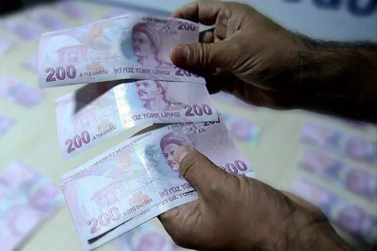 Milyonlar dört gözle bekliyordu! Çalışanların tazminatları hesaplandı: İşte güncel maaşlara göre cebinize girecek o para... 1