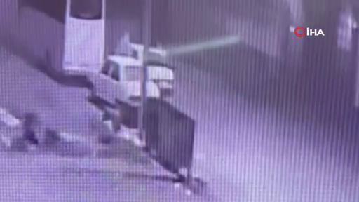 57 saniyede arabayı soyan hırsızlar kameraya yakalandı 3