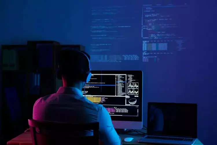 Forbes duyurdu: En çok kazandıran 10 meslek, dünyanın en güçlü 20 ekonomisi ve en zengin 100 Türk... 14