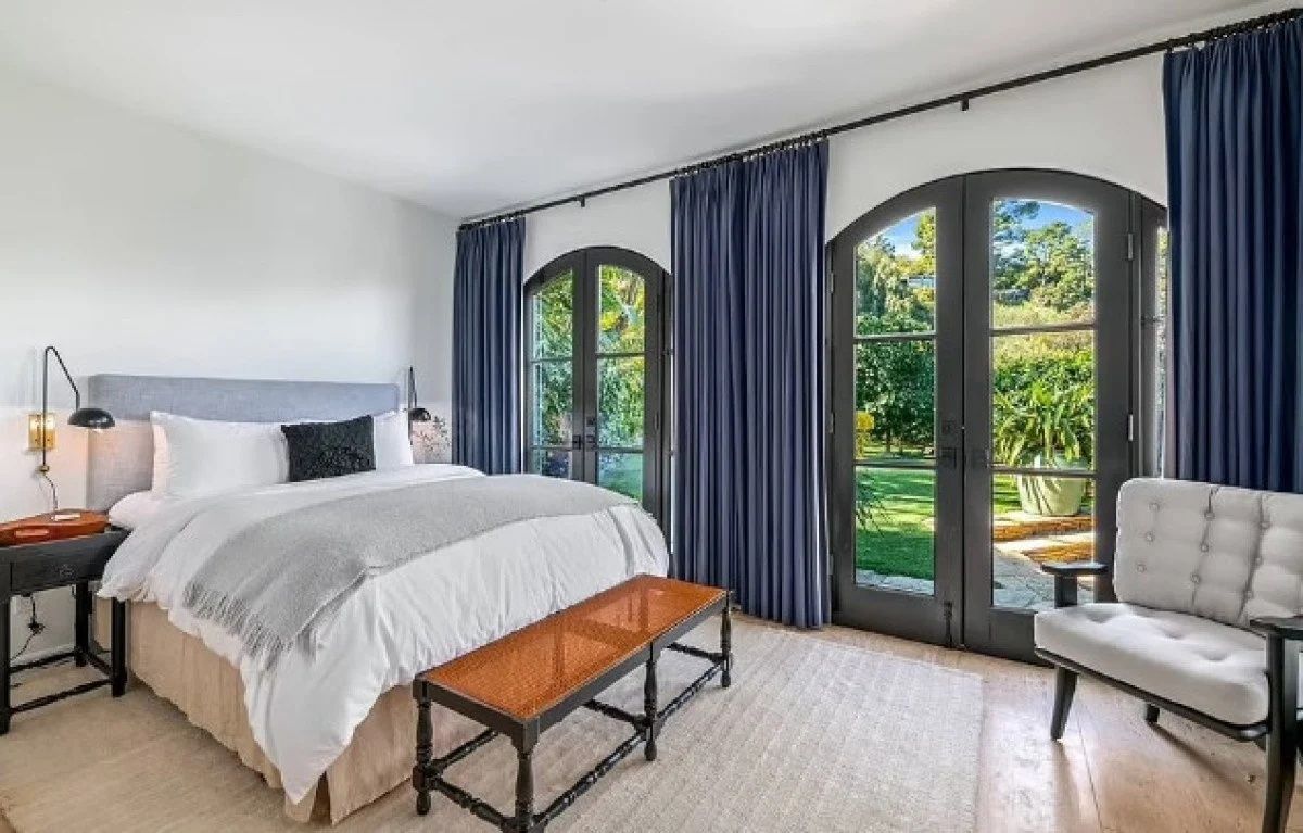 Hollywood yıldızı Charlize Theron'un ultra lüks malikanesi, Nişantaşı'ndaki apartman dairesinden daha uygun! 8