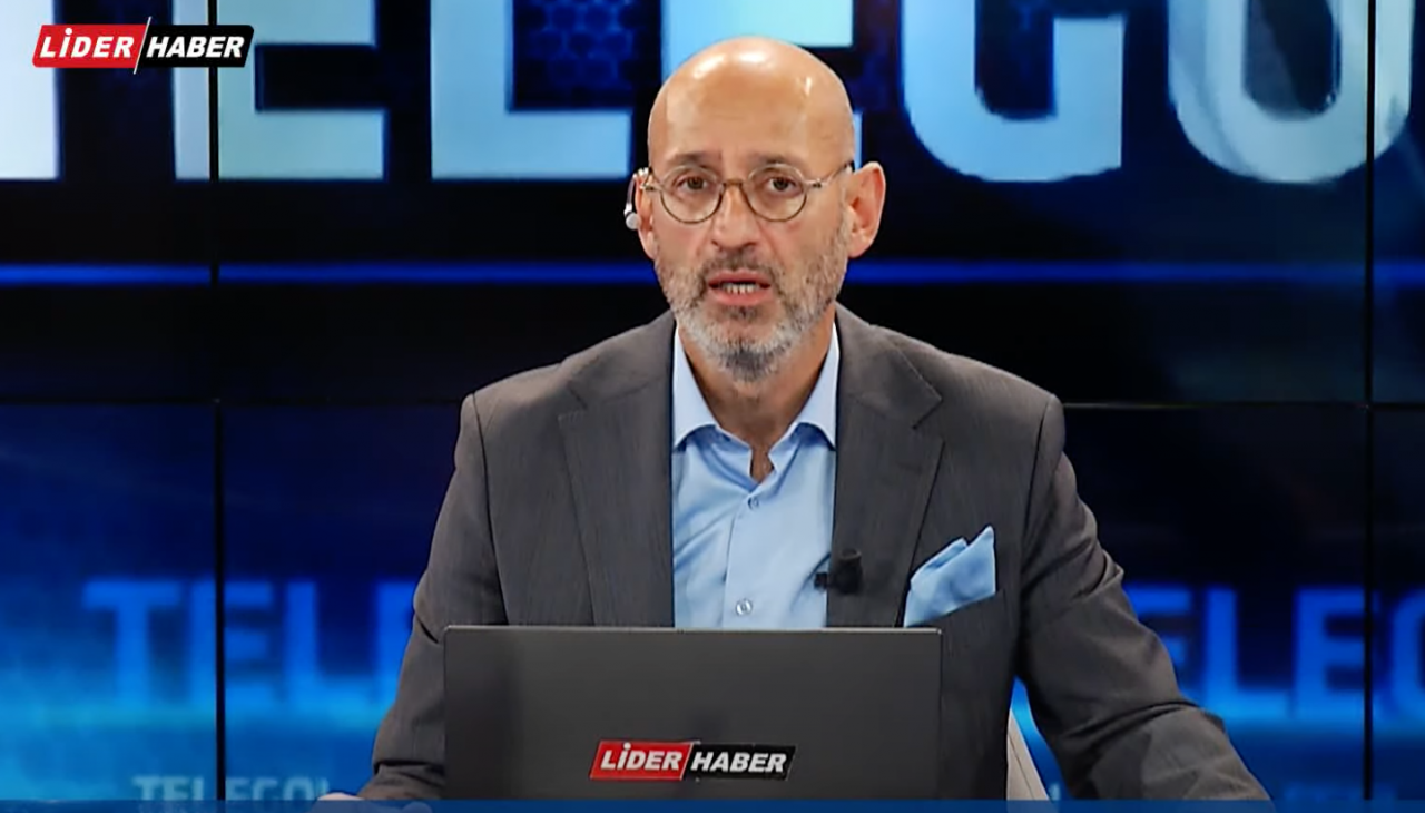 Geceye damga vuran şok iddia: "TFF Başkanı Mehmet Büyükekşi bu hakemin Fenerbahçe maçına atanması için talimat vermiş! Gerekirse penaltı uydurun demiş" 1
