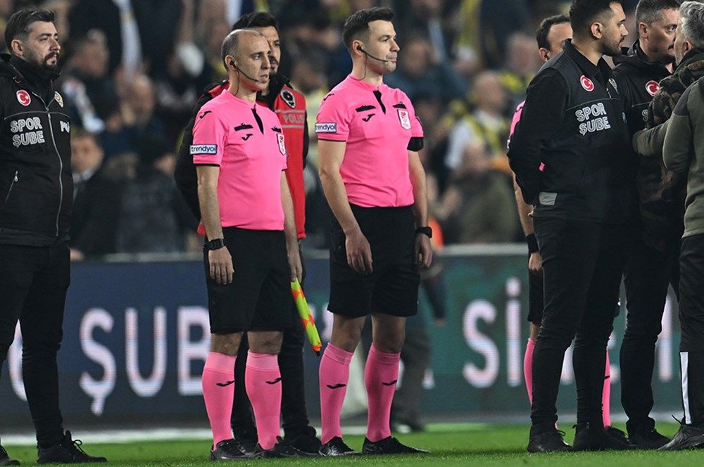 Geceye damga vuran şok iddia: "TFF Başkanı Mehmet Büyükekşi bu hakemin Fenerbahçe maçına atanması için talimat vermiş! Gerekirse penaltı uydurun demiş" 3
