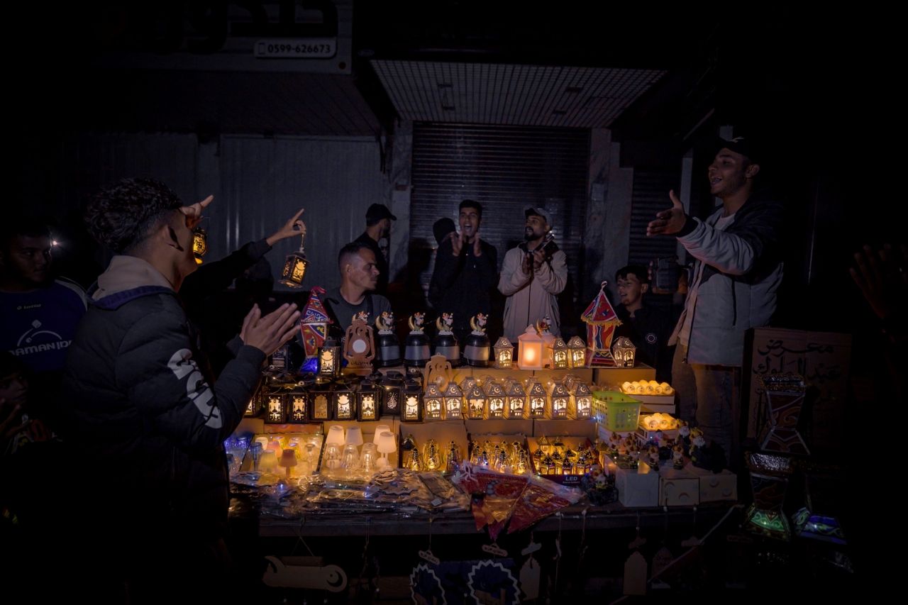 Savaşın gölgesindeki Gazze sokaklarında Ramazan hazırlıkları başladı 15