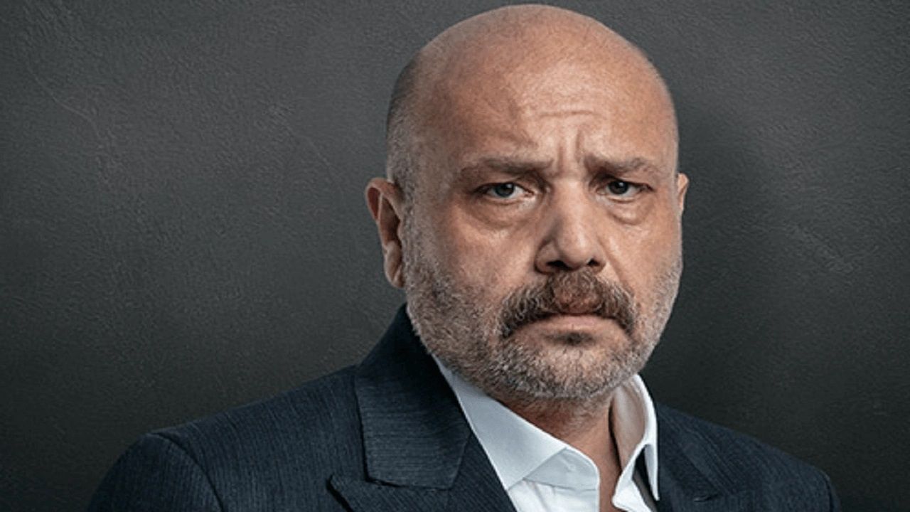 Beyin kanaması geçiren Settar Tanrıöğen Kızılcık Şerbeti dizisinden ayrıldı! Yerine bakın hangi ünlü oyuncu geldi 5